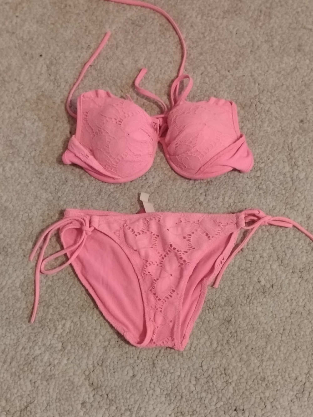 older style Victoria Secret 2 Piece Swim Suit! 34B and Size Small, Bikini!